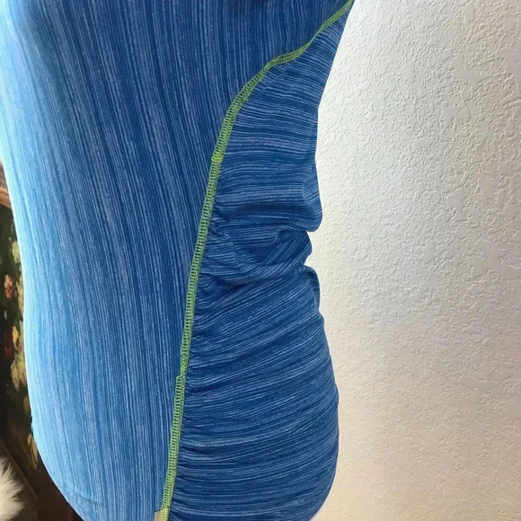 90 Degrees by Reflex Active Top - Picture 4 of 4